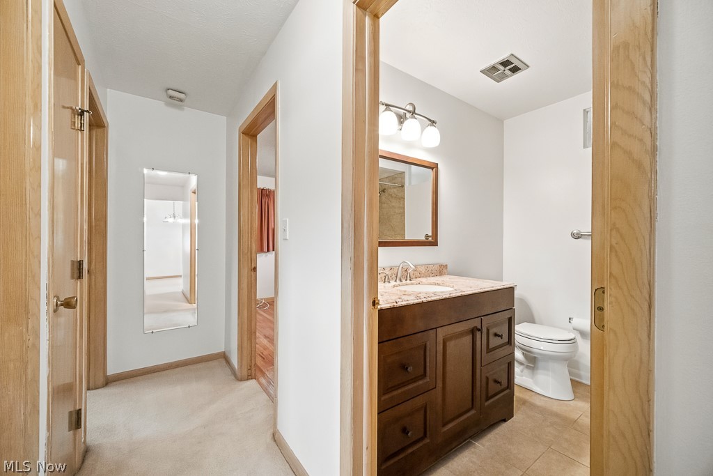 6161 Winchester Drive Seven Hills OH 44131
