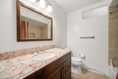 6161 Winchester Drive Seven Hills OH 44131