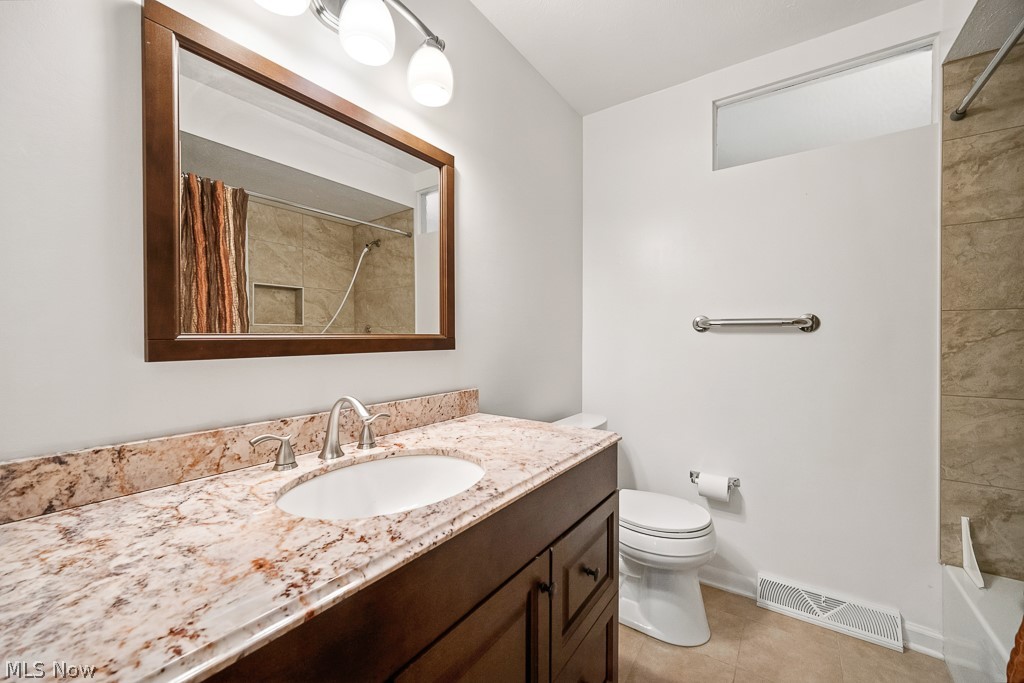 6161 Winchester Drive Seven Hills OH 44131