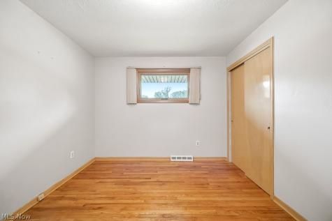 6161 Winchester Drive Seven Hills OH 44131