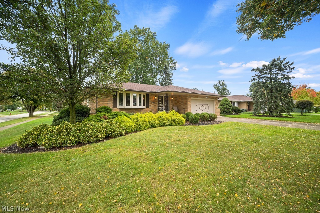 6161 Winchester Drive Seven Hills OH 44131
