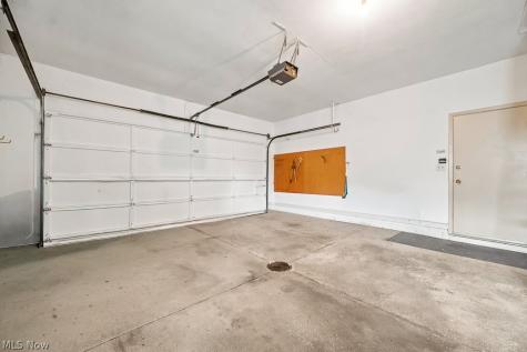 6161 Winchester Drive Seven Hills OH 44131