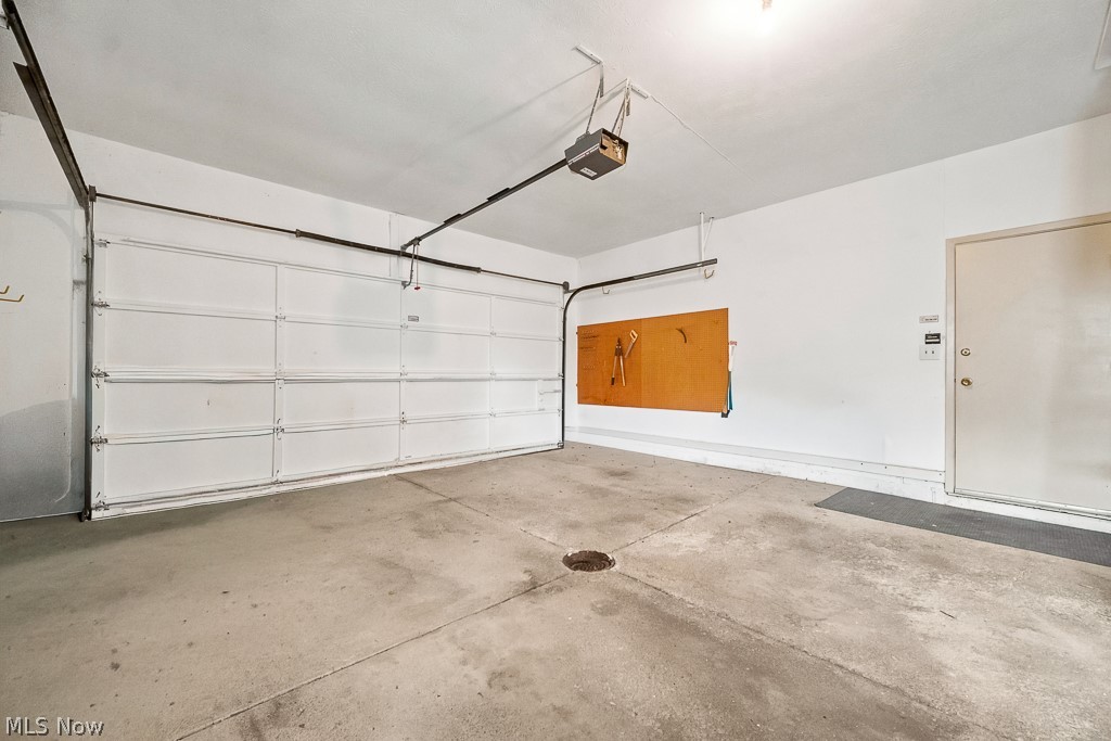 6161 Winchester Drive Seven Hills OH 44131
