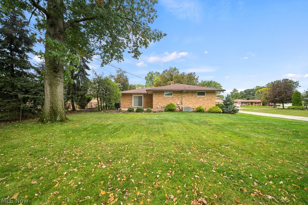 6161 Winchester Drive Seven Hills OH 44131