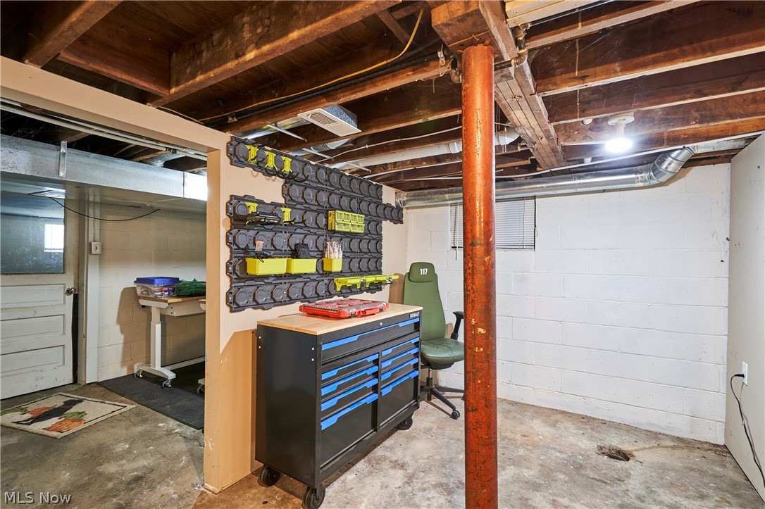 6586 Red Brush Road Ravenna OH 44266