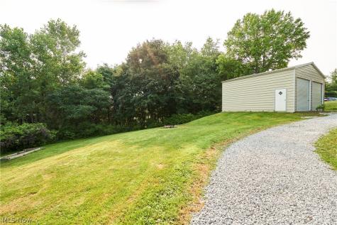 6586 Red Brush Road Ravenna OH 44266