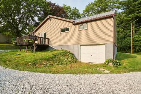 6586 Red Brush Road Ravenna OH 44266