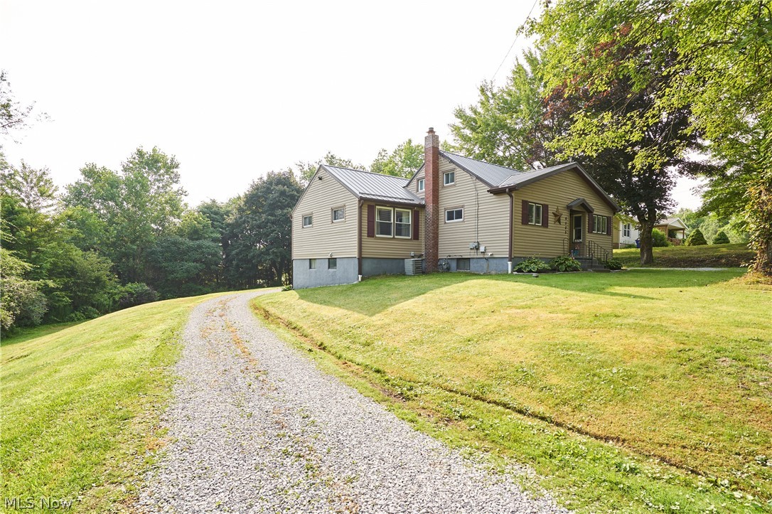 6586 Red Brush Road Ravenna OH 44266