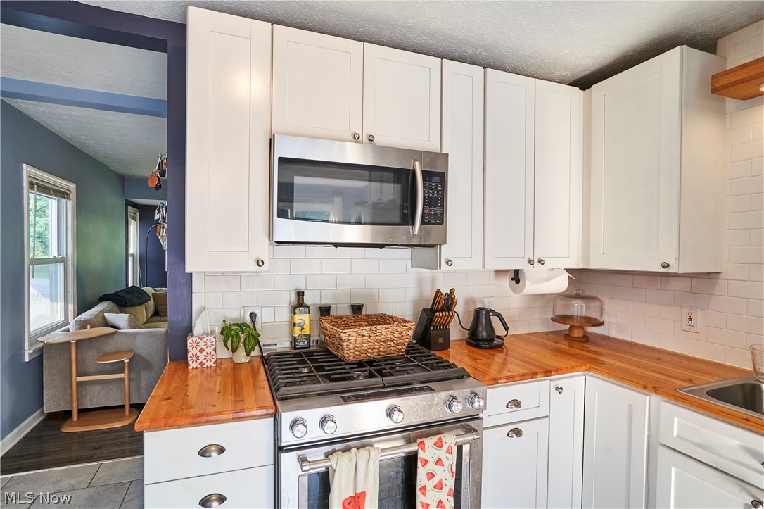 6586 Red Brush Road Ravenna OH 44266