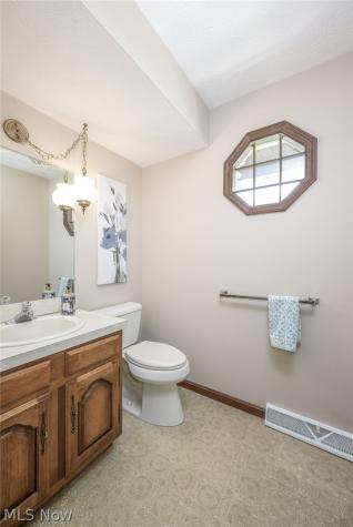 667 Clark Drive Tallmadge OH 44278