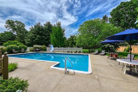 667 Clark Drive Tallmadge OH 44278