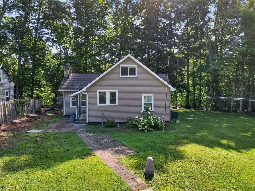 1153 Orchard Grove Drive Geneva OH 44041