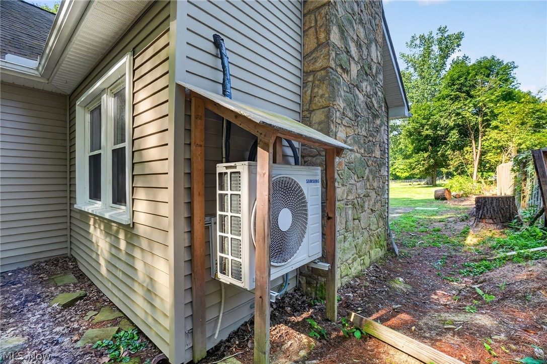 1153 Orchard Grove Drive Geneva OH 44041