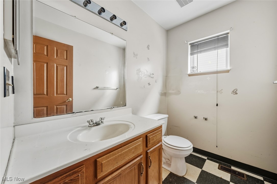 3143 W 71st Street Cleveland OH 44102