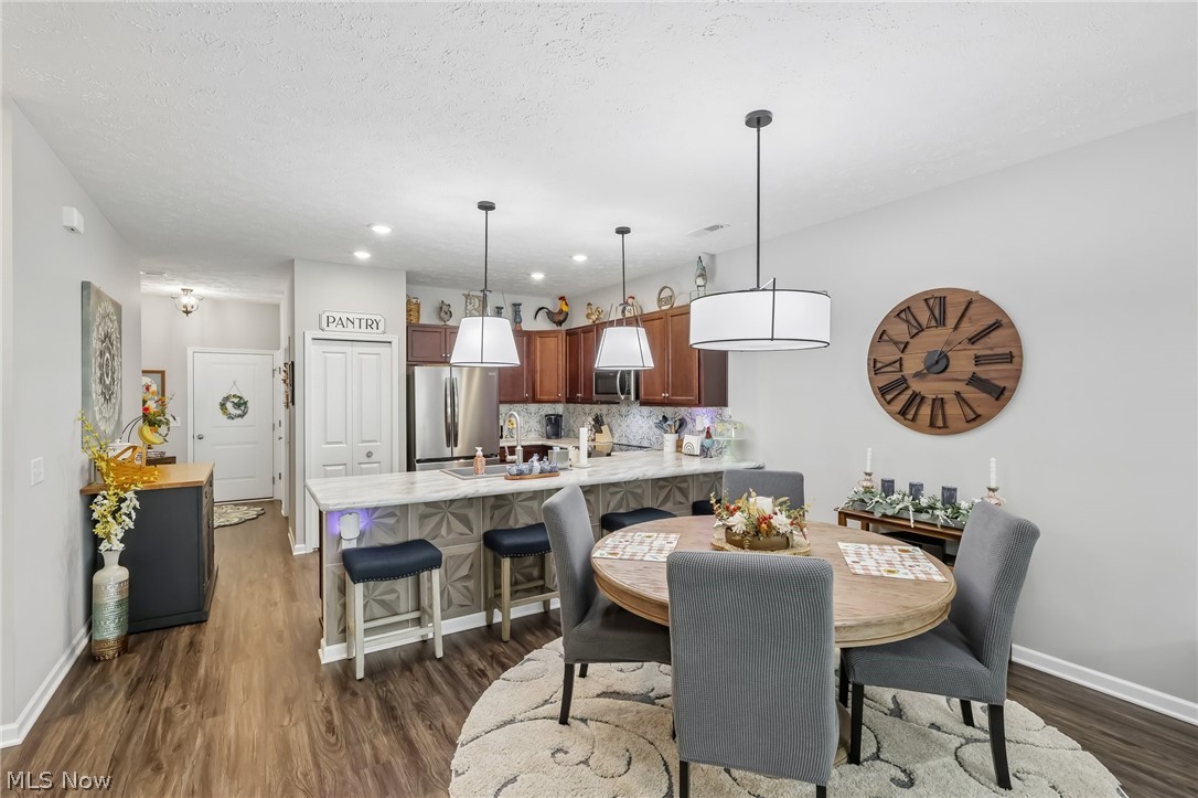112 Acorn Lane Elyria OH 44035