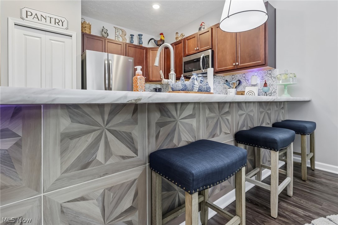 112 Acorn Lane Elyria OH 44035
