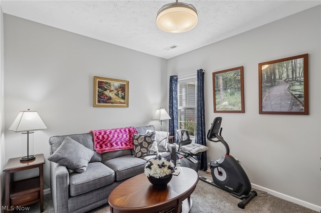 112 Acorn Lane Elyria OH 44035