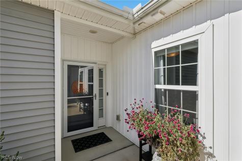 112 Acorn Lane Elyria OH 44035