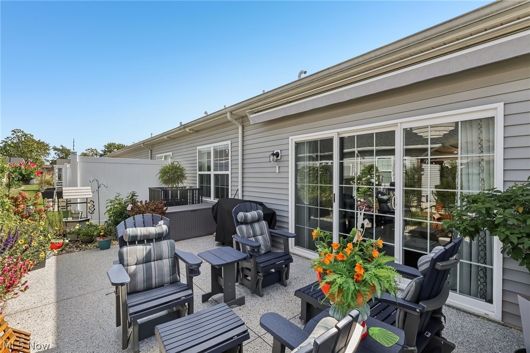 112 Acorn Lane Elyria OH 44035