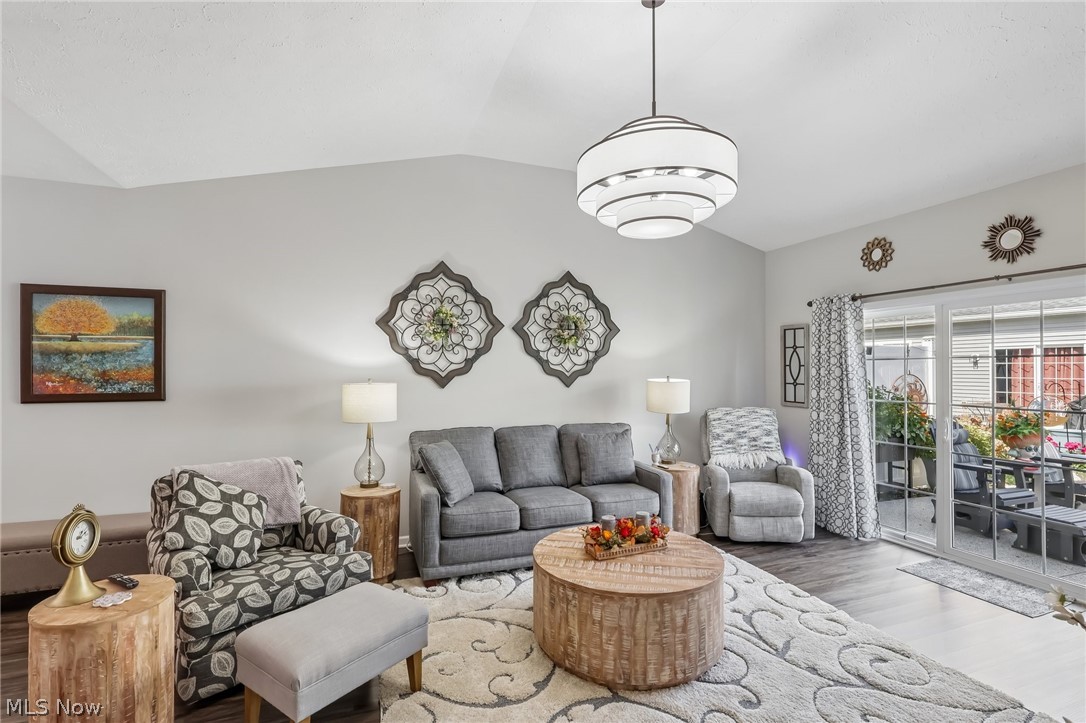 112 Acorn Lane Elyria OH 44035