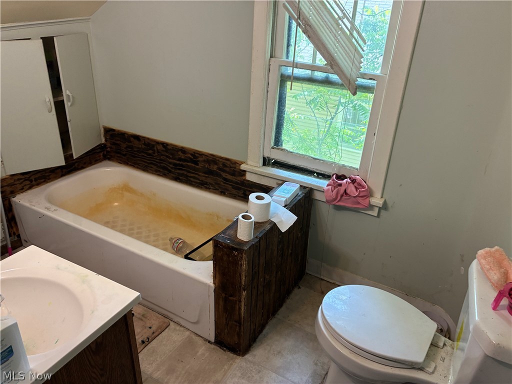 1021 Lakeview Avenue NW Canton OH 44708