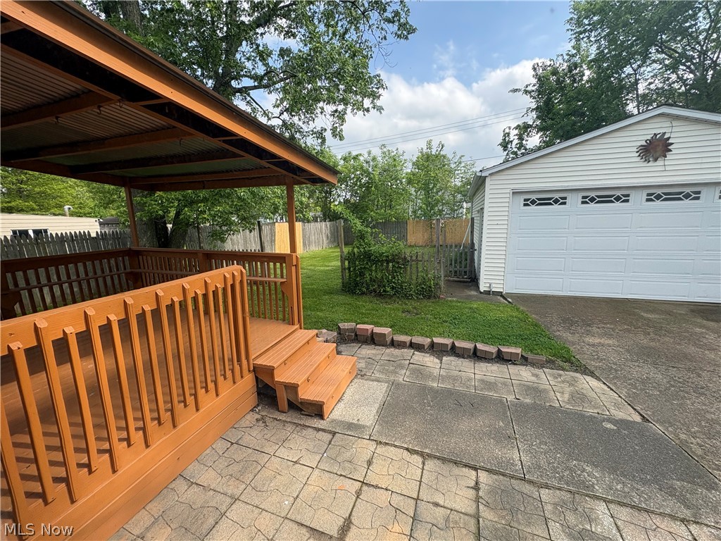 350 Louisiana Avenue Elyria OH 44035