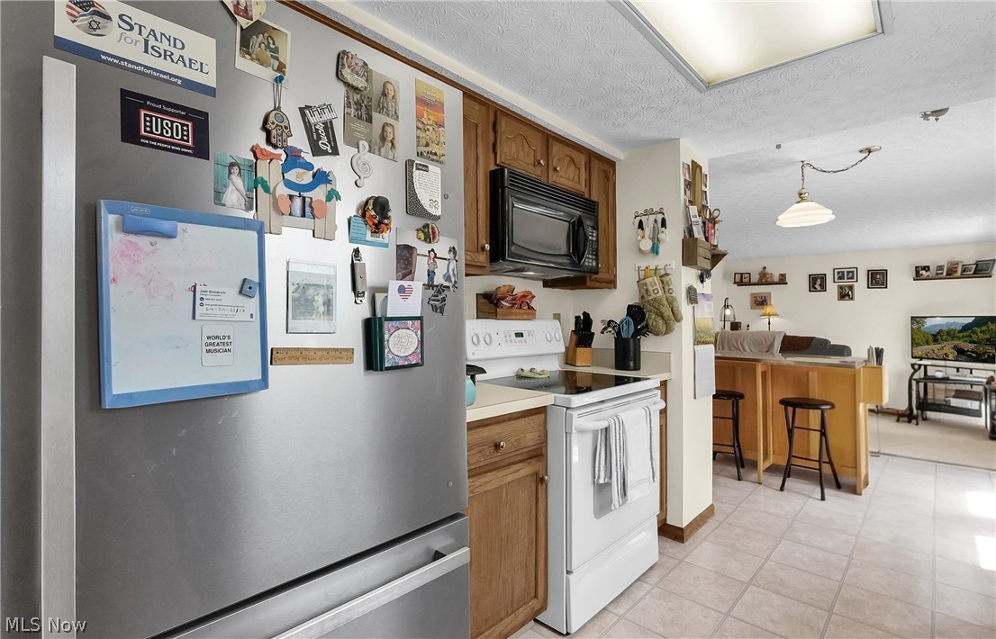 527 Warwick Lane Pickerington OH 43147