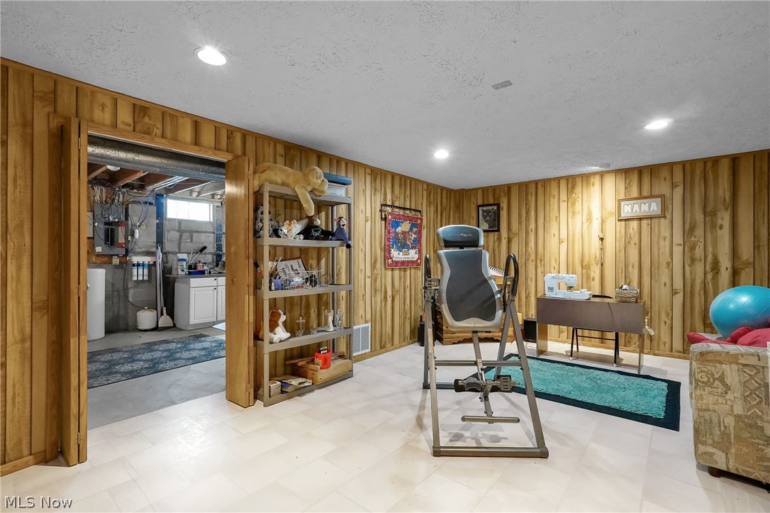 527 Warwick Lane Pickerington OH 43147