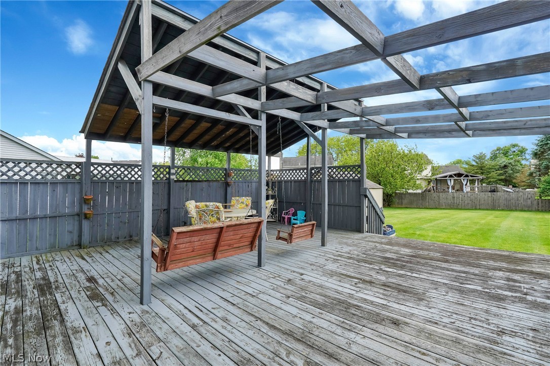 527 Warwick Lane Pickerington OH 43147