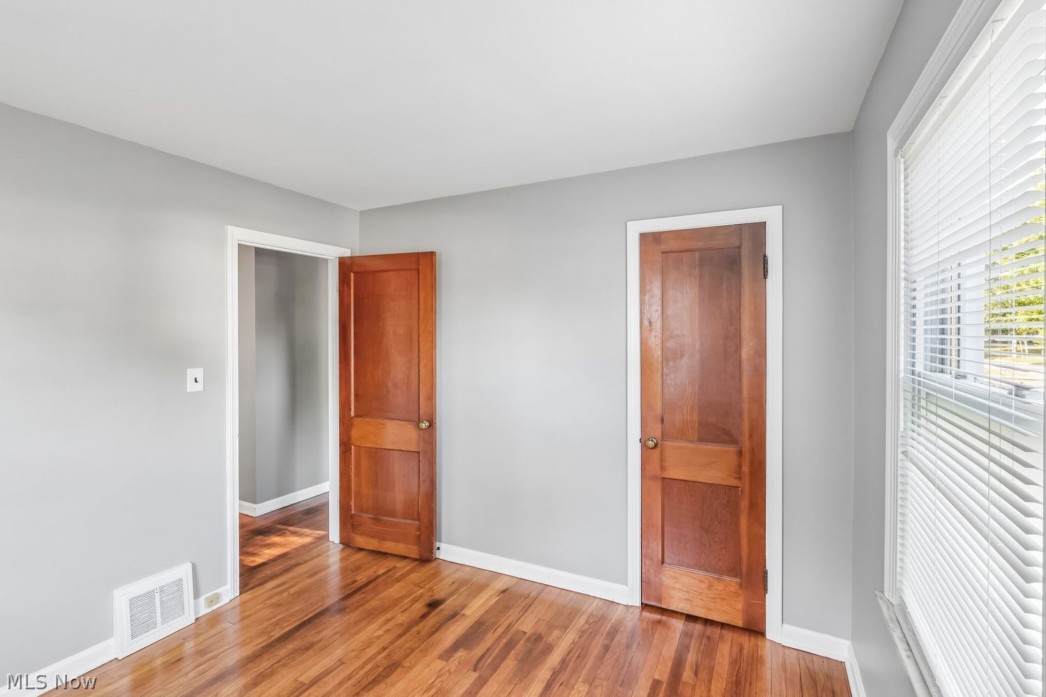 1669 Overbrook Road Lyndhurst OH 44124