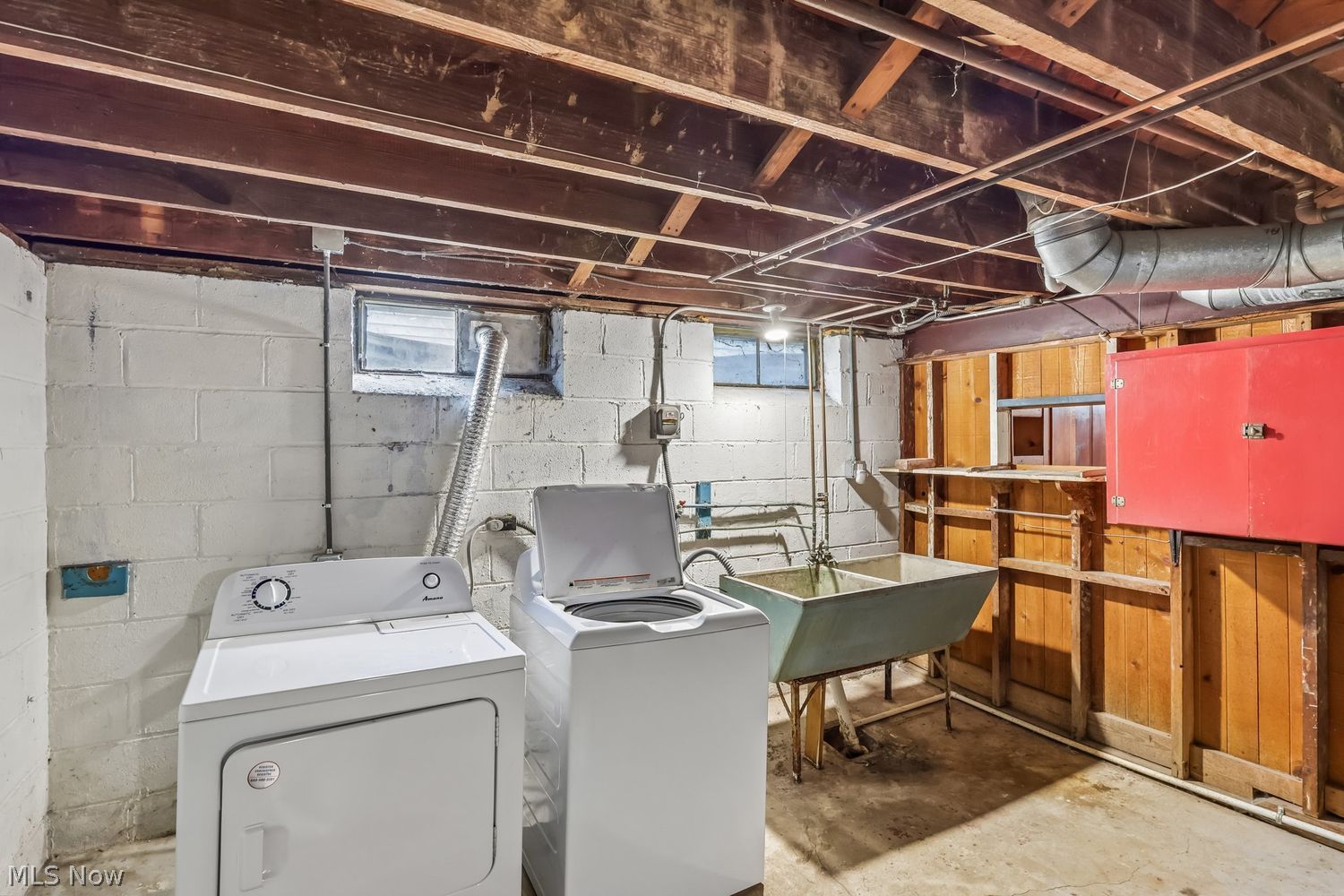 1669 Overbrook Road Lyndhurst OH 44124