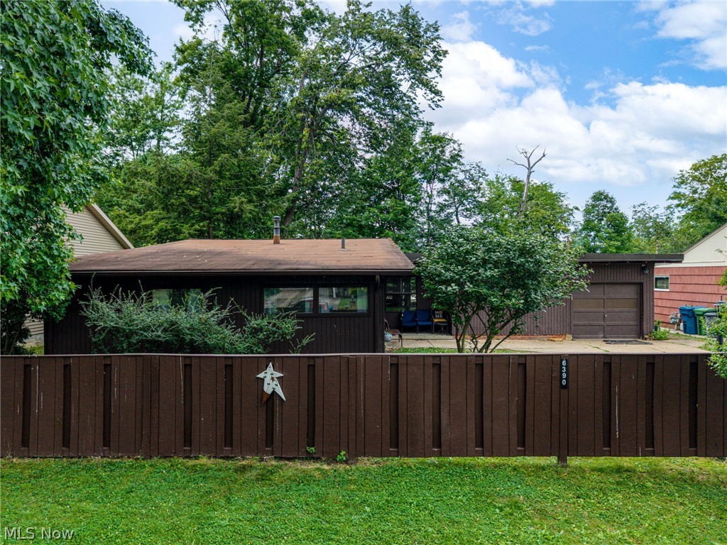 6390 Nelwood Road Parma OH 44130