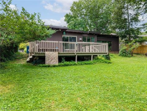 6390 Nelwood Road Parma OH 44130