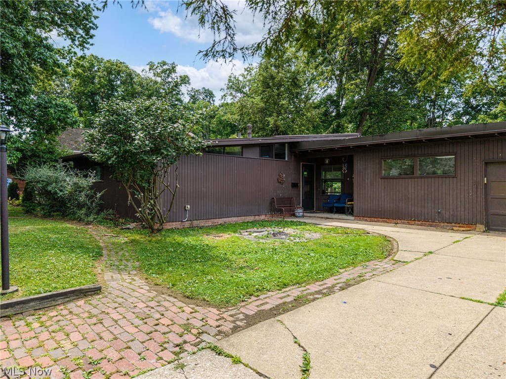 6390 Nelwood Road Parma OH 44130