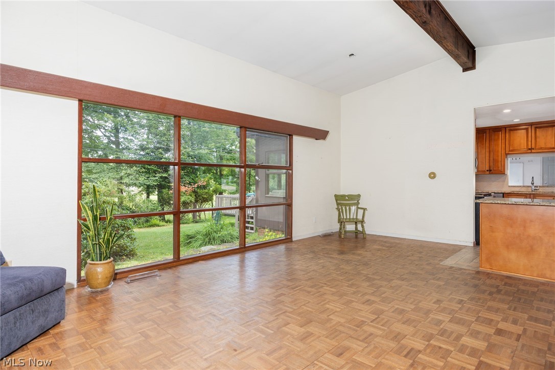 6390 Nelwood Road Parma OH 44130