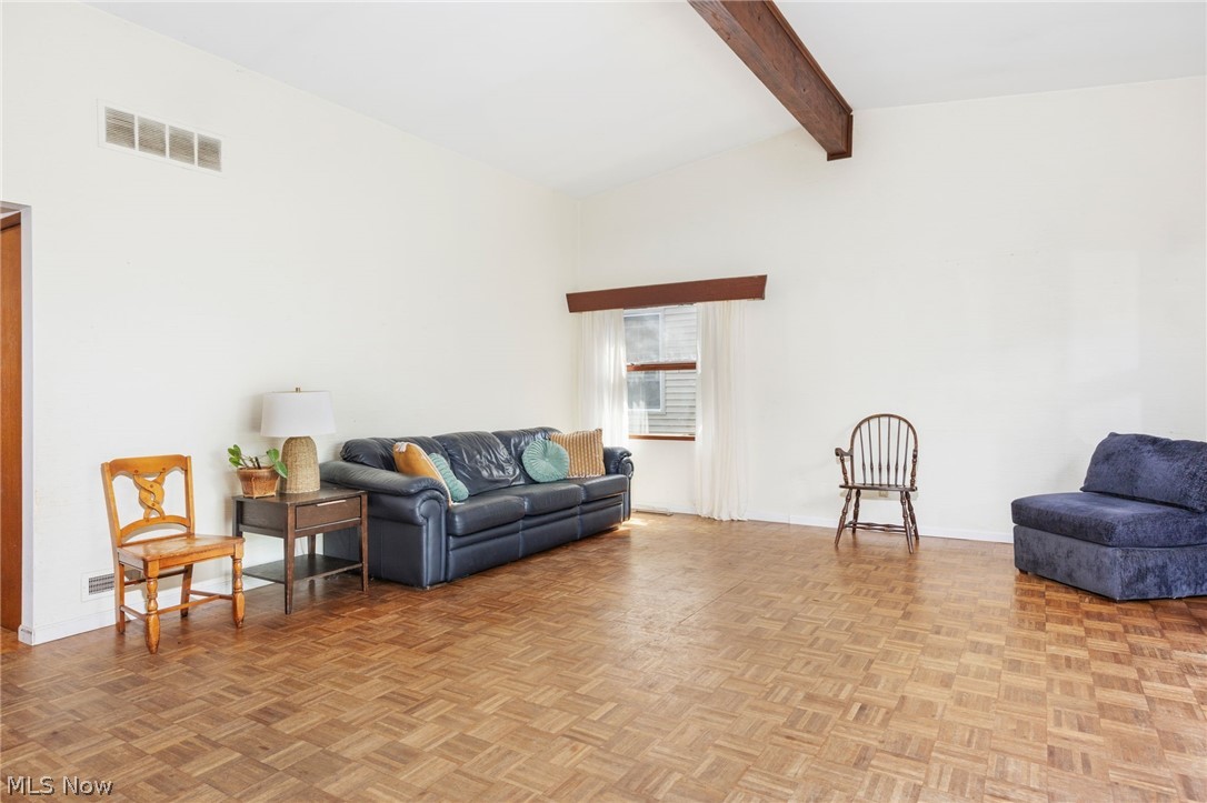 6390 Nelwood Road Parma OH 44130