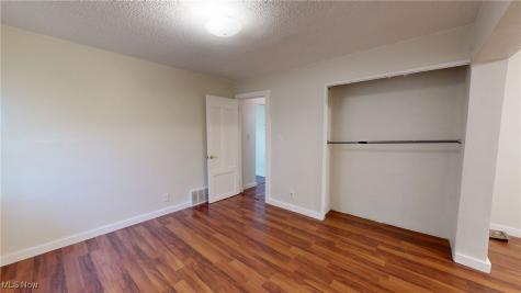 4226 E 164th Street Cleveland OH 44128