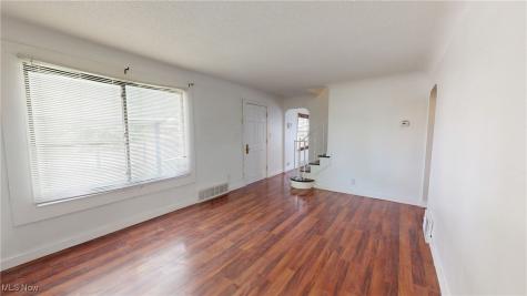 4226 E 164th Street Cleveland OH 44128