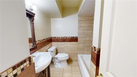 4226 E 164th Street Cleveland OH 44128