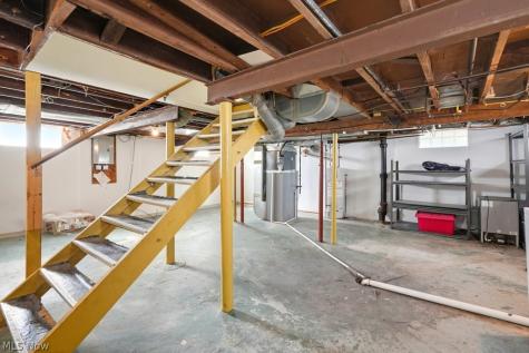 3735 Yale Avenue NW Canton OH 44709