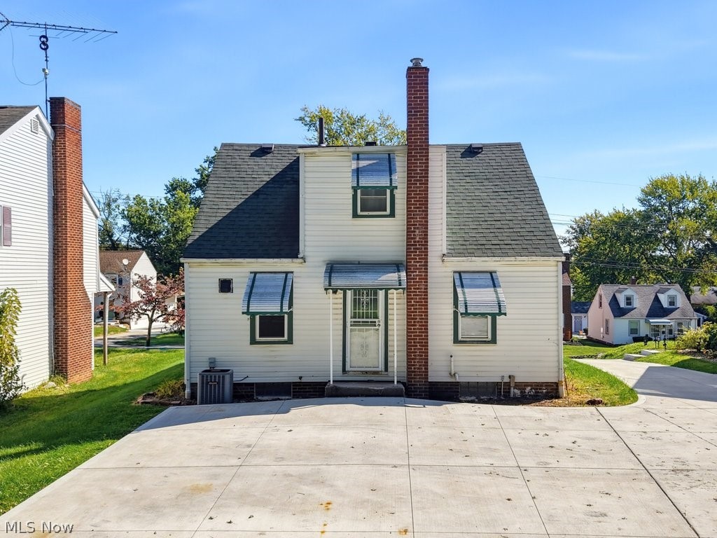 3735 Yale Avenue NW Canton OH 44709