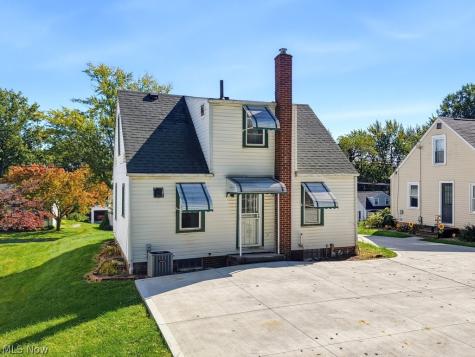 3735 Yale Avenue NW Canton OH 44709