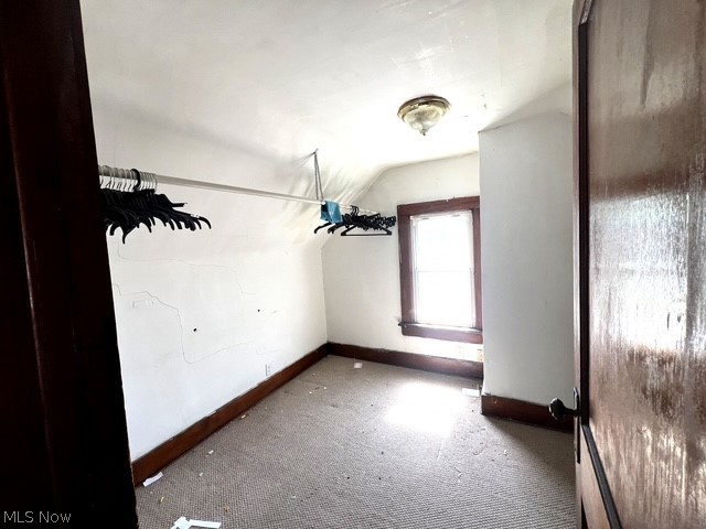 238 Para Avenue Akron OH 44305