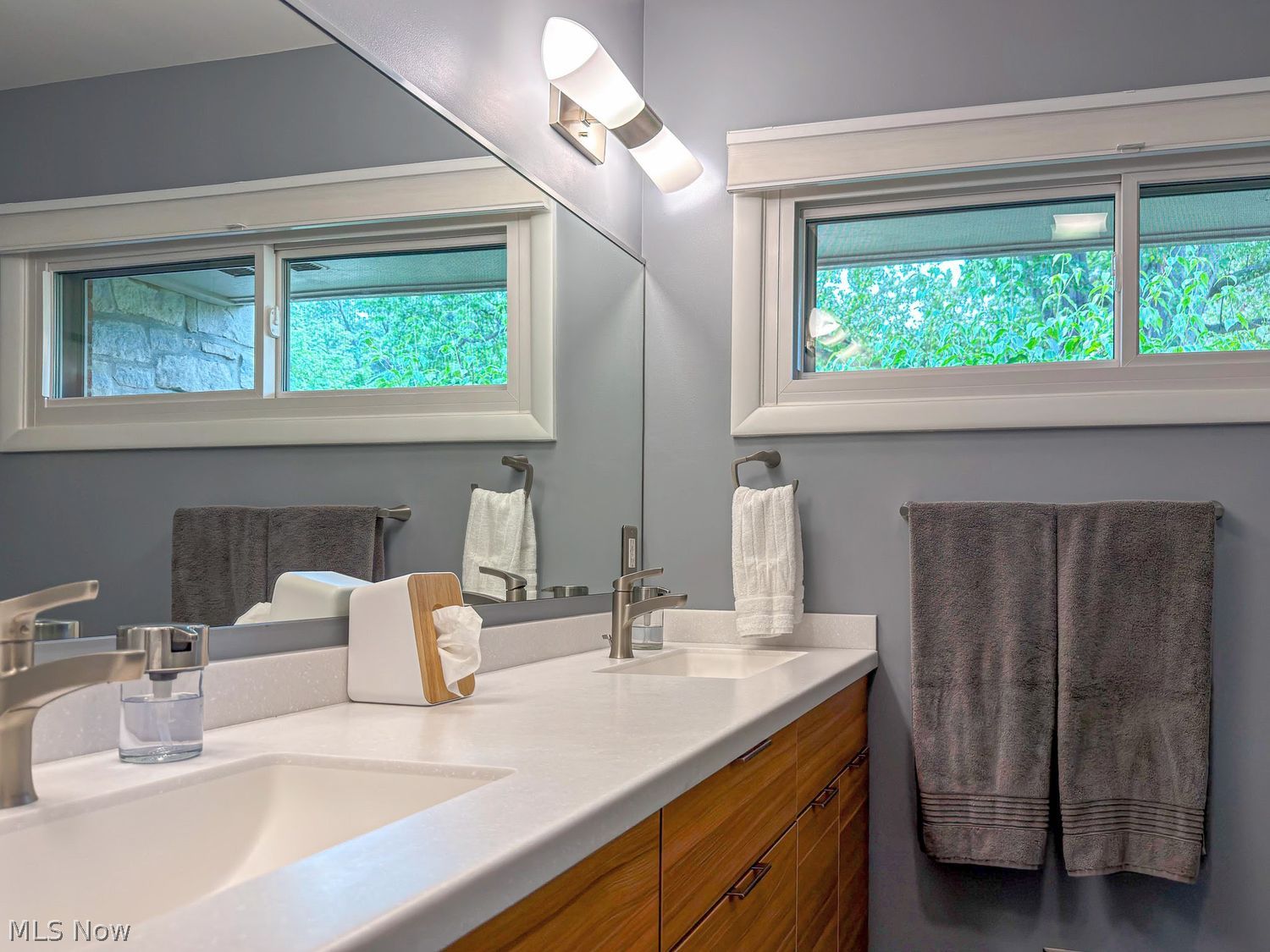 2705 Horseshoe Boulevard Westlake OH 44145