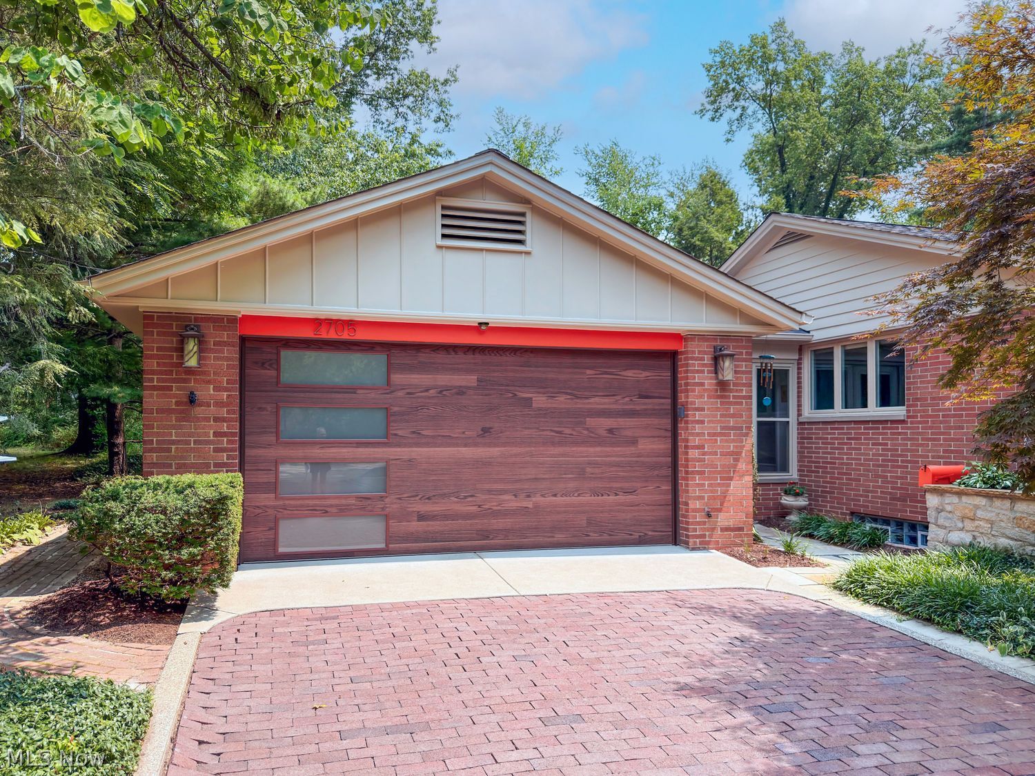 2705 Horseshoe Boulevard Westlake OH 44145