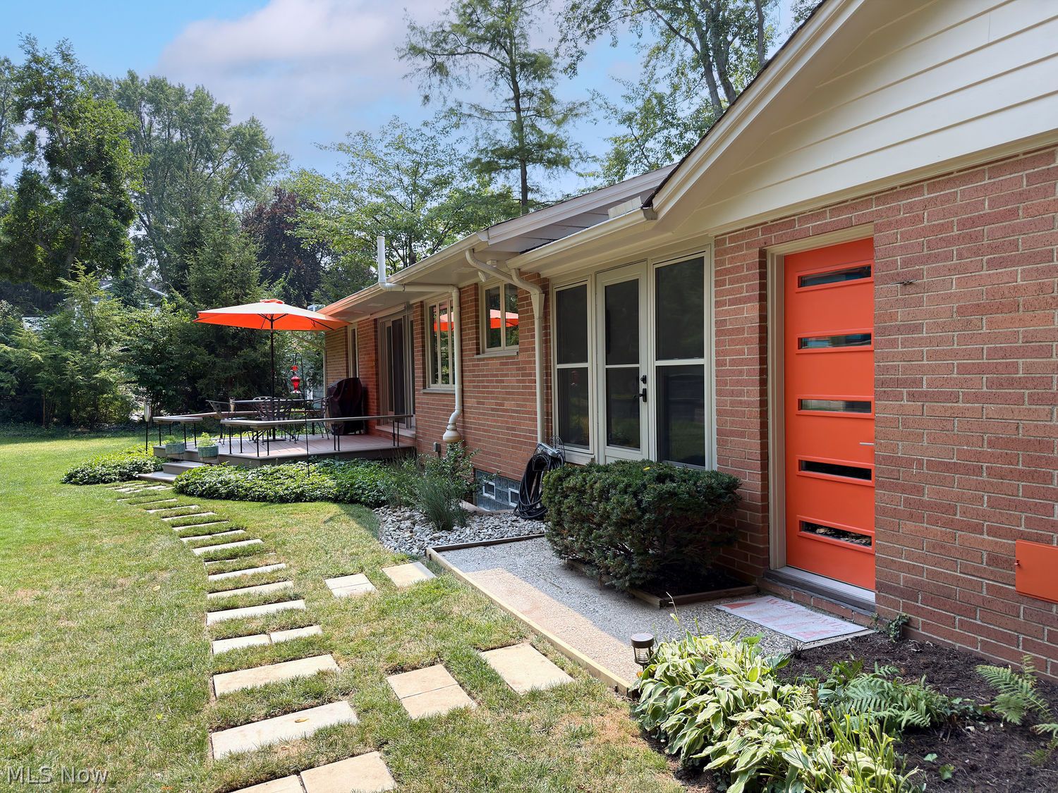 2705 Horseshoe Boulevard Westlake OH 44145