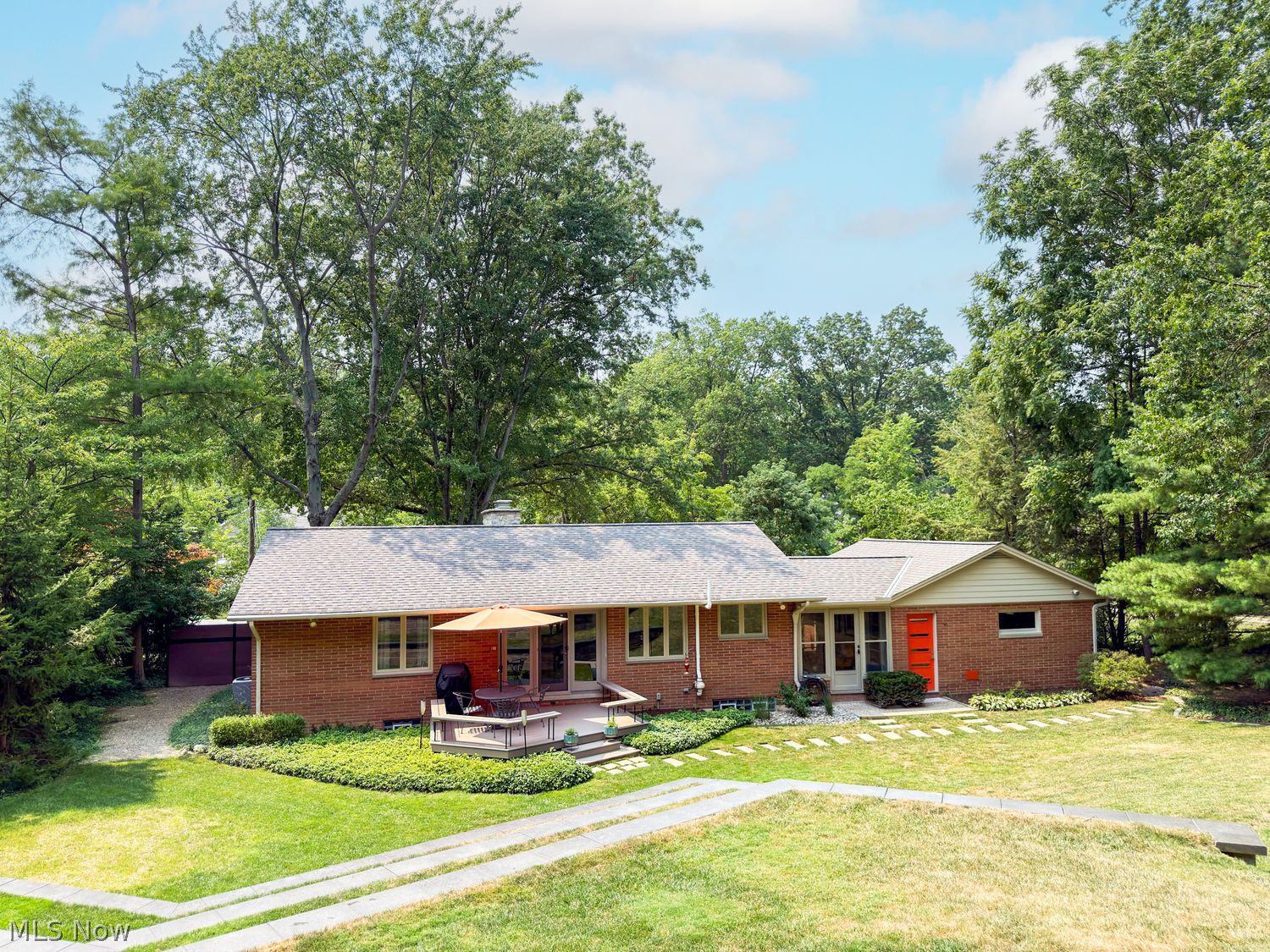 2705 Horseshoe Boulevard Westlake OH 44145