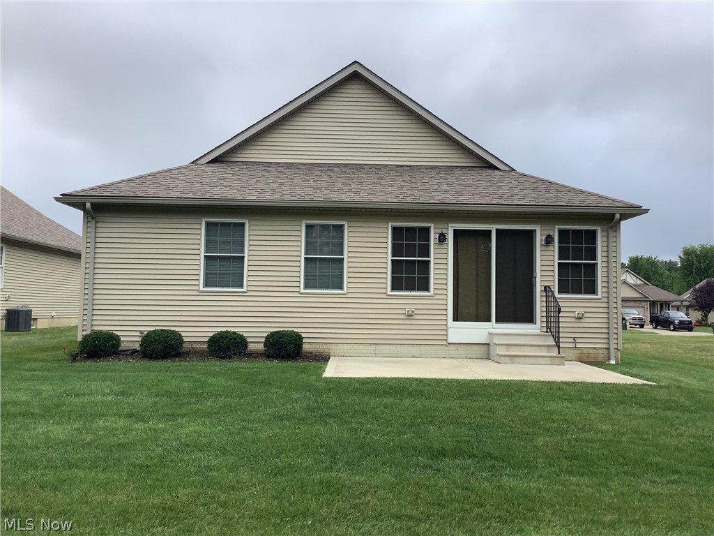 1123 Hunting Hollow Grafton OH 44044