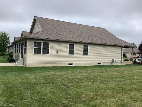 1123 Hunting Hollow Grafton OH 44044