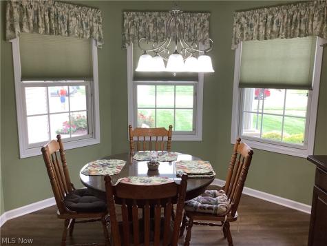 1123 Hunting Hollow Grafton OH 44044